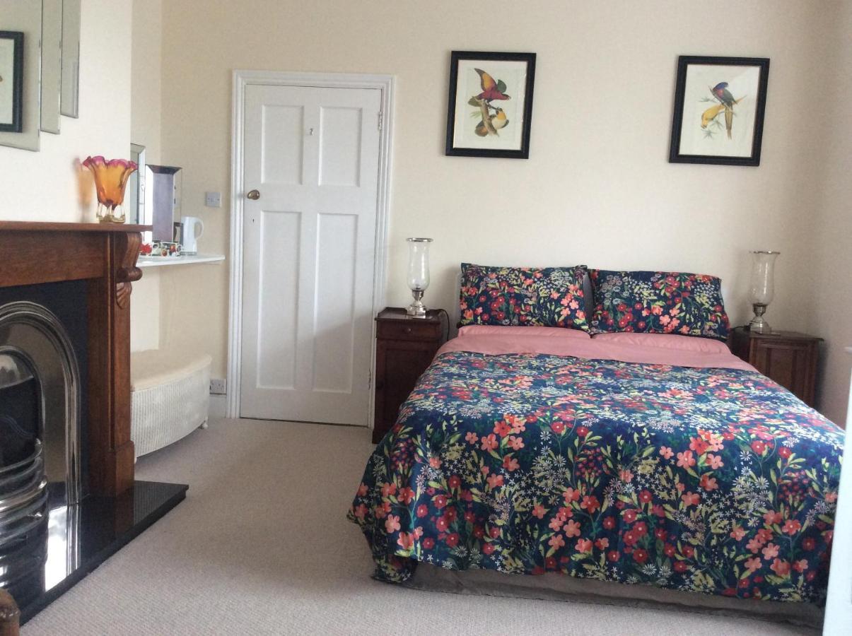 Heatherdene House Corfe Mullen Екстер'єр фото