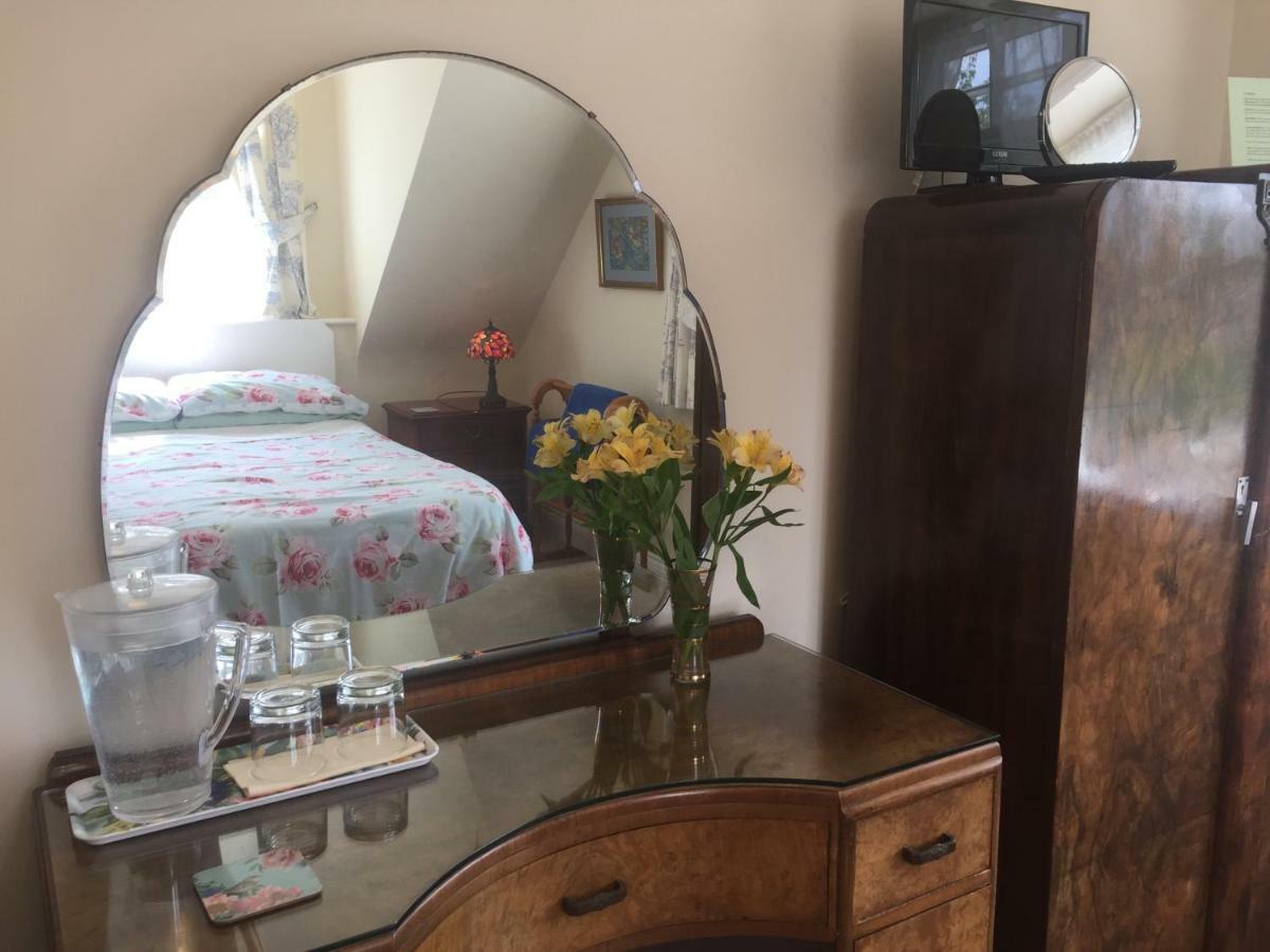 Heatherdene House Corfe Mullen Екстер'єр фото